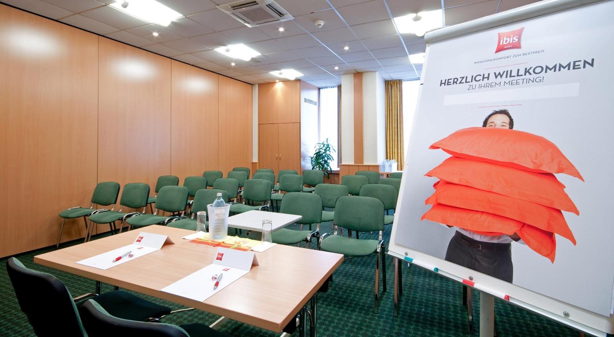 Ibis Wien Mariahilf Екстер'єр фото